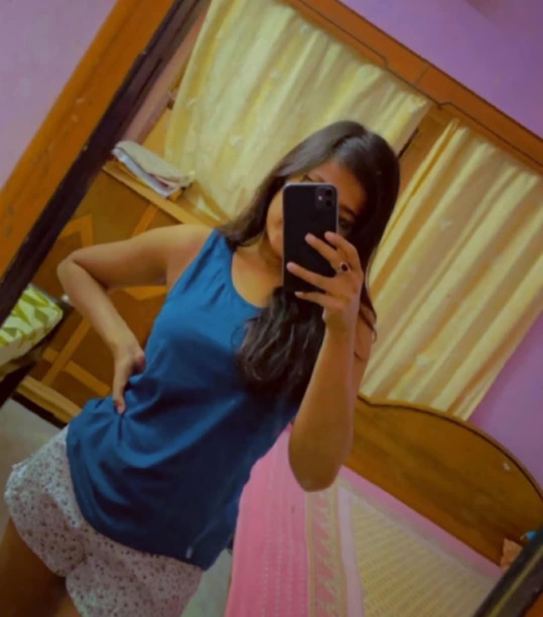 Image of 🍃**Very Clean _🕊️White Slim Figure__ Beauty  Cam Girl* {24 Hour Available}.⏰