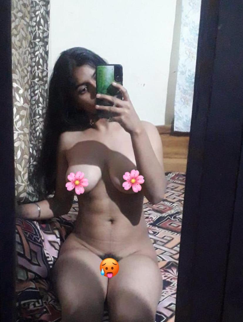 Image of white Tamil Girl 🤍😘