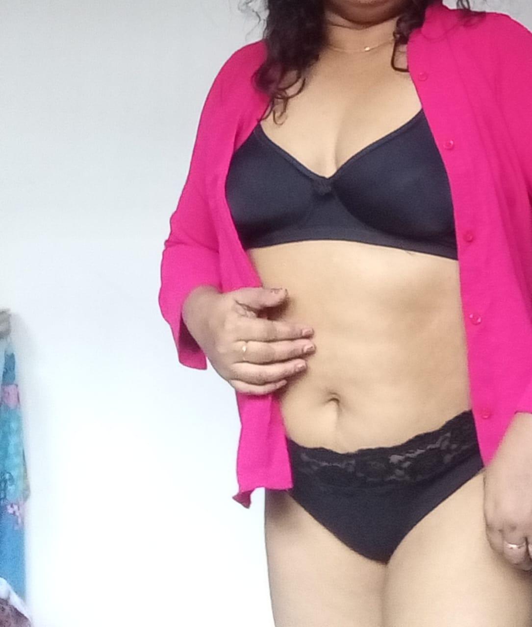 Image of 👸 SURANGI 💗6,000/=🚩 පන්නිපිටිය පමුනුව මහරගම   🚩