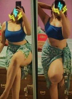 Image of GENUINE LIVE CAM SHOW