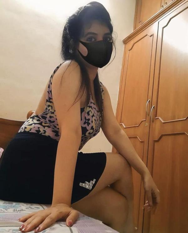Image of 🤍 Slim white Sexy__very clean Fegure & _Genuine Live Cam Girl.🐱 [ Any Time 24 Hours Available.📲]