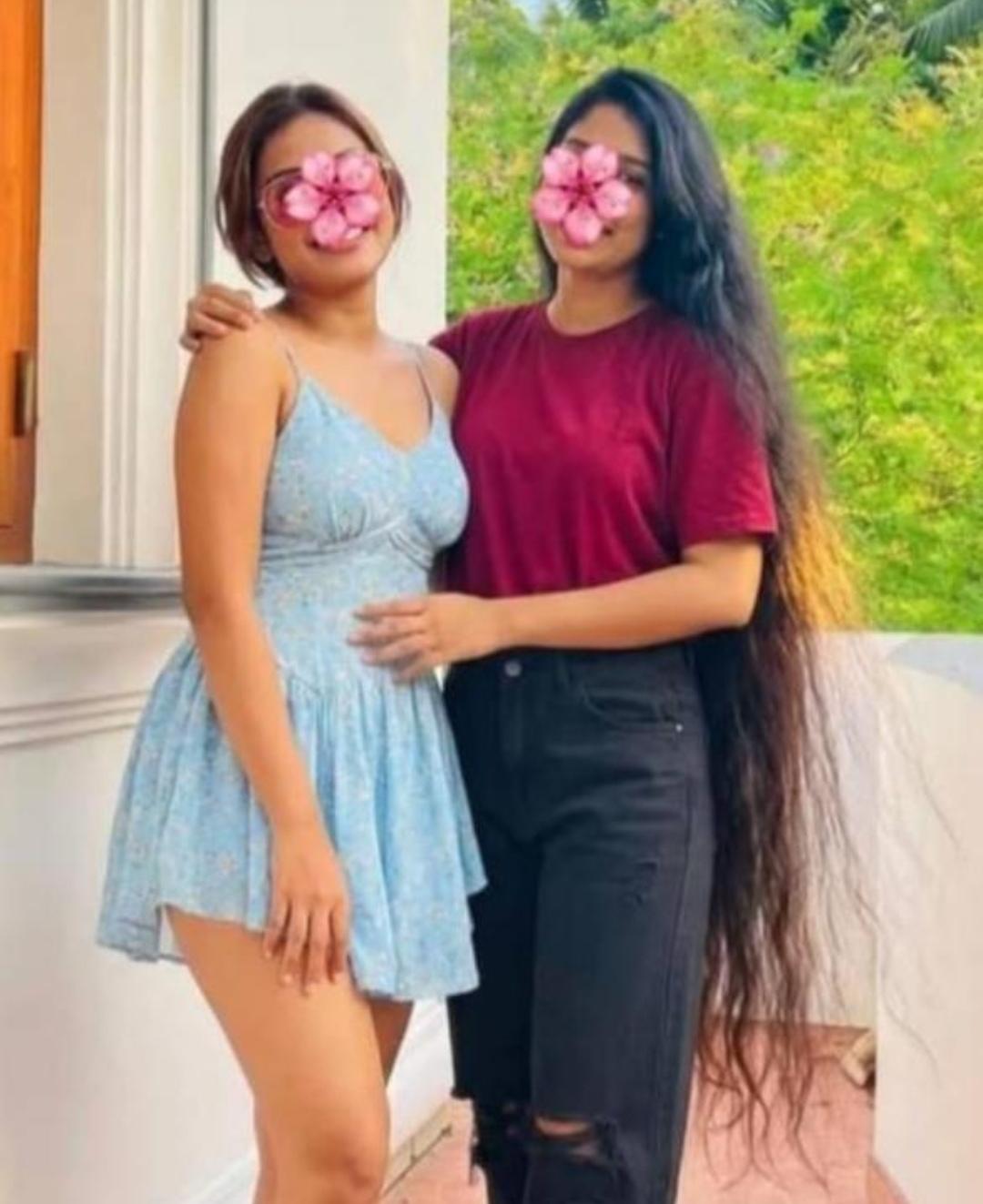 Image of 🏖️ Lesbian & singal With full face live cam show 💘 💛💚