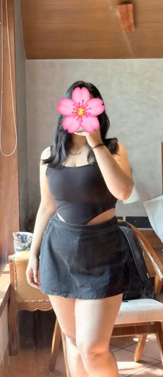 Image of Full Service Young Girl in 👉Wellawatte🤗 8,000/-(Tamil, English,Sinhala,ok)