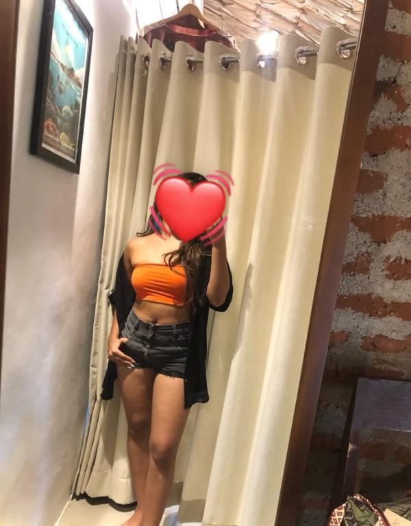 Image of 💃 New hot 🔥 girl👸 Full Service 5,000/= 📌 Wellawatta dehiwala. 🌺