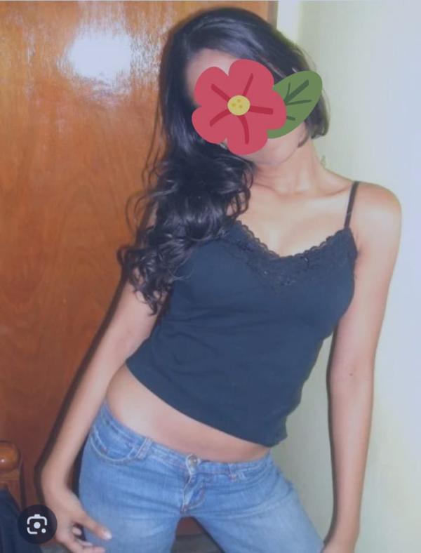 Image of .           🍺DRINKING OK  🍺             🚬  SMOKING  OK  🚬      🌻ONE OURS ONE SHOT 5000.00🌻            🌙✨️ FULL NIGHT OK✨️     🌹ONE OURS TOW SHOT 6000.00😙