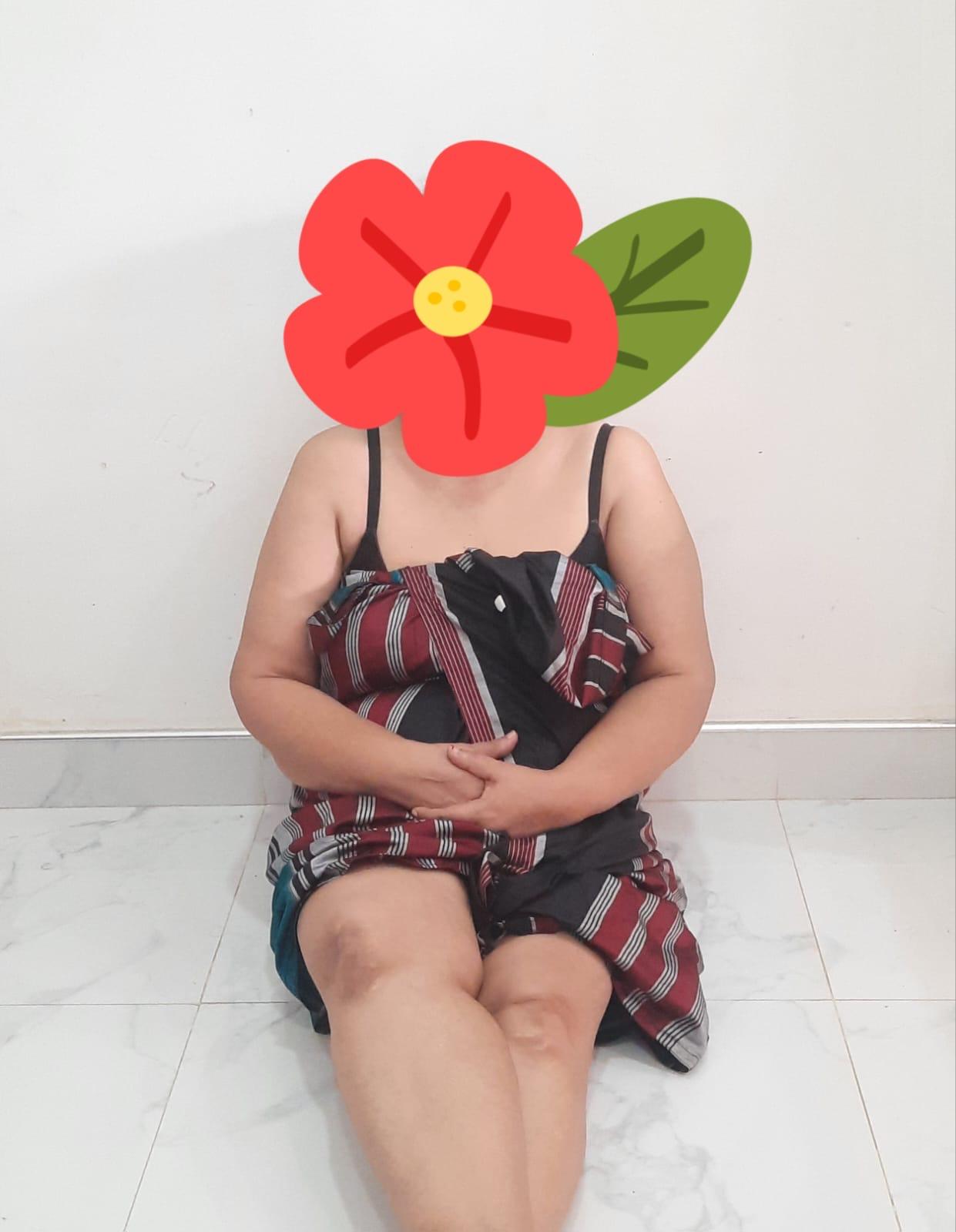 Image of 🌼🌹Hot live cam show🌹🌼