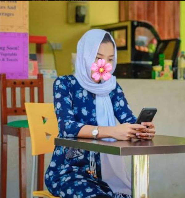 Image of Riyal Muslime Girl Live cam show ( 💯) ganiving