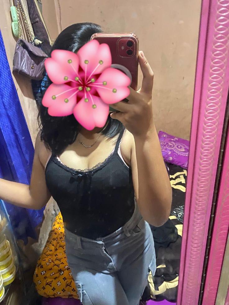 Image of Hot girl real cam show 😩📸🥵🍒