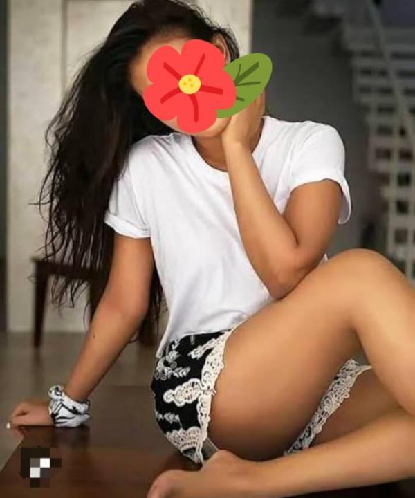 Image of 🌹ONE OURS ONE SHOT ❤✨️ 5000.00✨️ONE OURS TWO SHOT 6000.00🌹FULL NIGHT 25 000.00🌹මම තරු ඔබ වෙනුවෙන්මයි.👍🍌☝